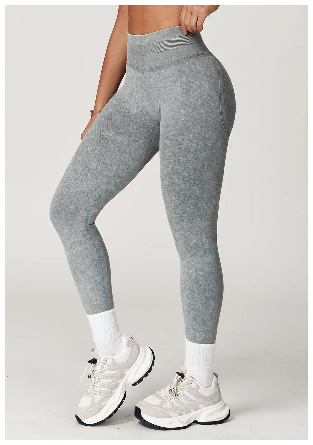 Seam Contour Leggings